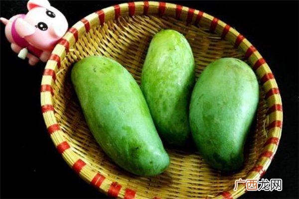 青芒切开太生了怎么办 青芒果没熟吃了会中毒吗