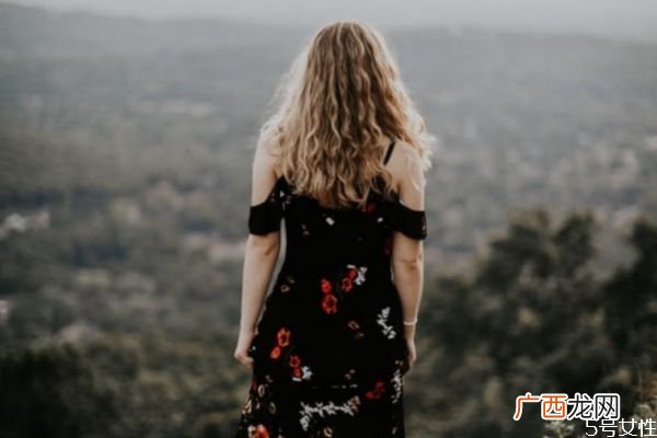 面对冷暴力该怎么解决聪明的女人对付冷暴力的男人