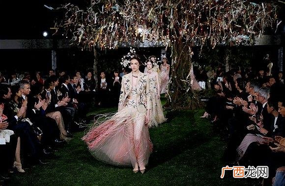 lvmh集团市值 世界第一个市值超过一万亿