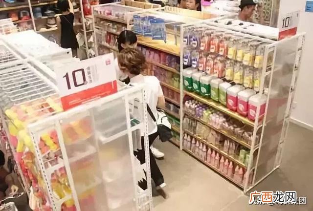 小投资2 3万加盟店 两元超市加盟店全国连锁排行榜