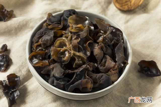 ＂软化血管＂骗了国人30年，什么木耳、洋葱，都是胡扯