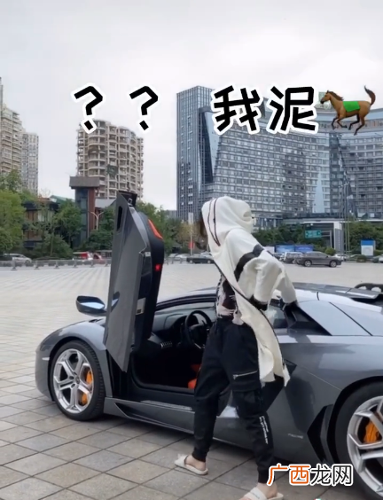 抖音迷惑的求偶步伐是什么梗什么意思 迷惑的求偶步伐原视频观看