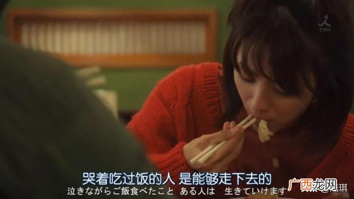 已离婚送礼物是啥意思，男人提离婚和女人提离婚的区别