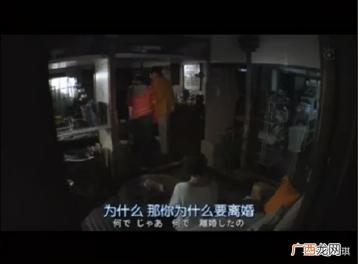 已离婚送礼物是啥意思，男人提离婚和女人提离婚的区别