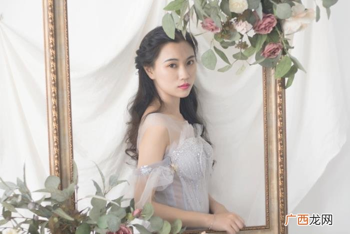 老公对前女友念念不忘 结婚十几年老公心里有前女友