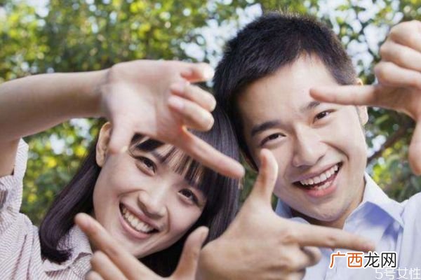 为什么说恋爱中女生是白痴恋爱中女生是白痴吗