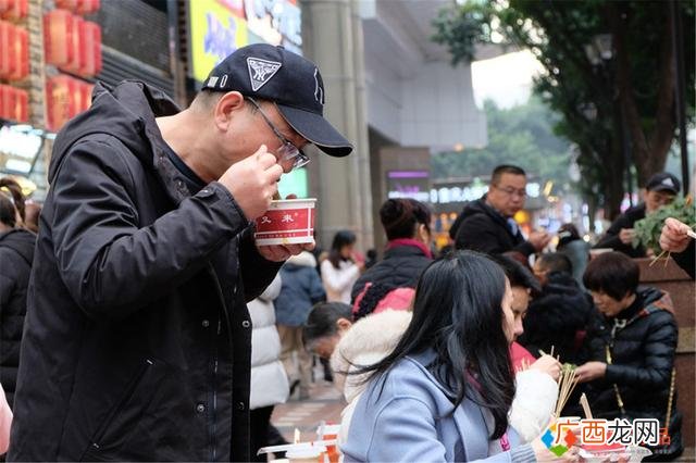 重庆街边小吃大全图片 重庆街头最火爆的小吃