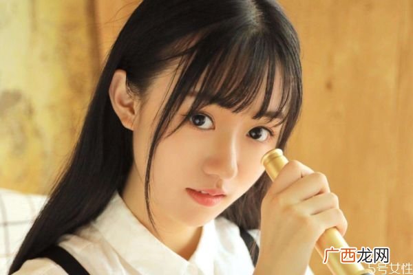 男生在乎你的表现什么情况说明男生在乎你