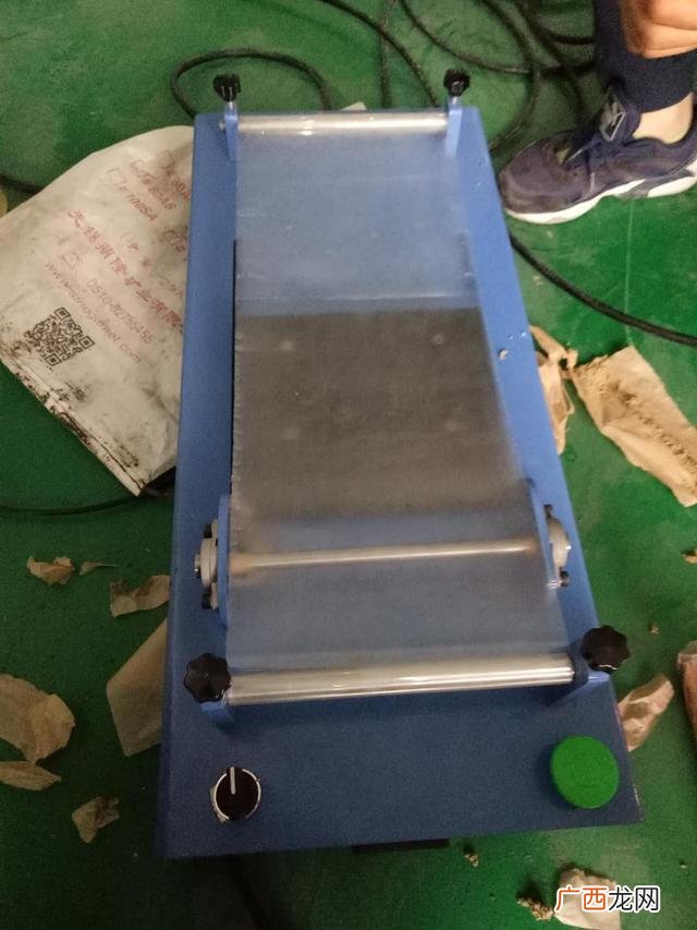 艾灸的机器都多少钱一个,家用艾灸机多少钱一台
