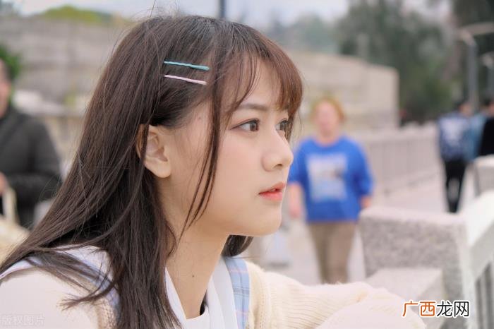 追女孩子的聊天技巧，3个另类的聊天小技巧