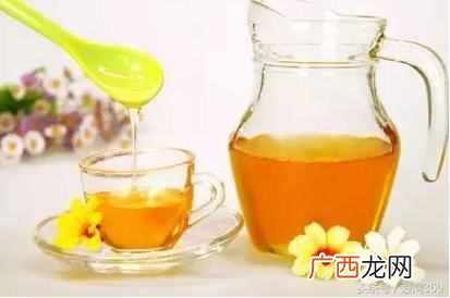 蜂蜜水的作用与功效?蜂蜜水怎么喝很关键!