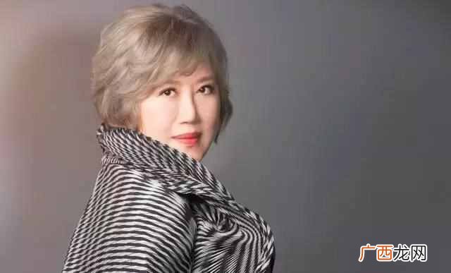 克丽缇娜加盟费多少，美容连锁业的前景怎么样