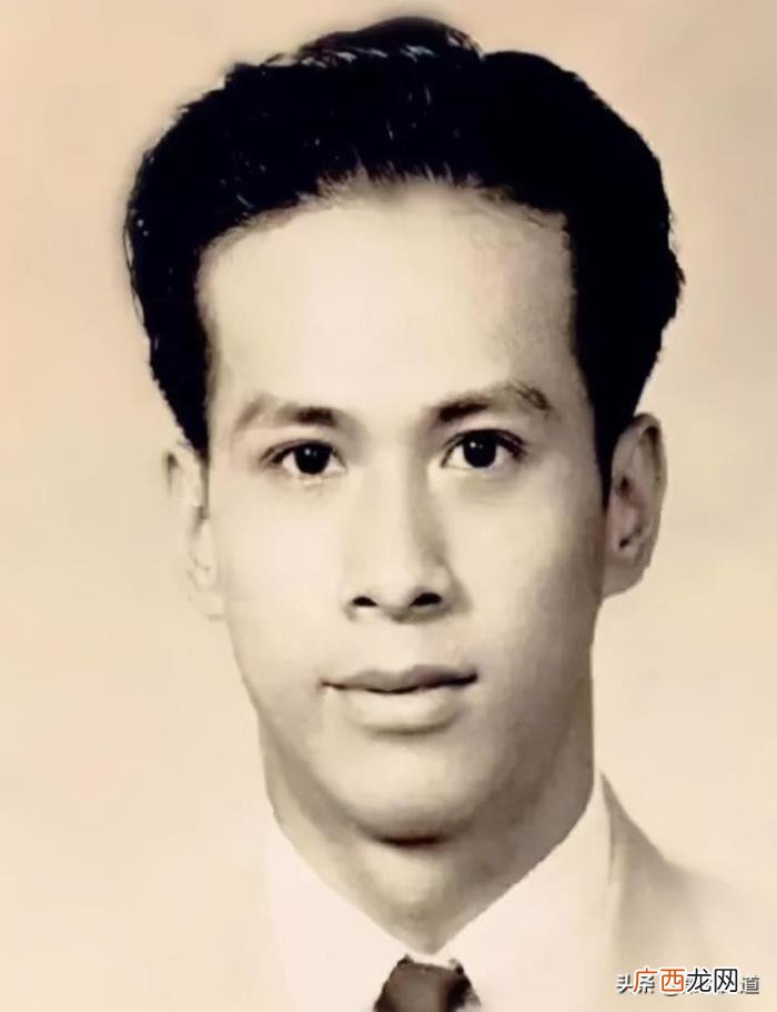 华人首富李嘉诚和李嘉欣，李嘉诚曾带18岁李嘉欣回家
