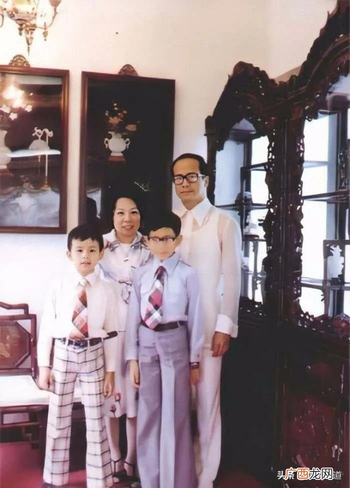 华人首富李嘉诚和李嘉欣，李嘉诚曾带18岁李嘉欣回家