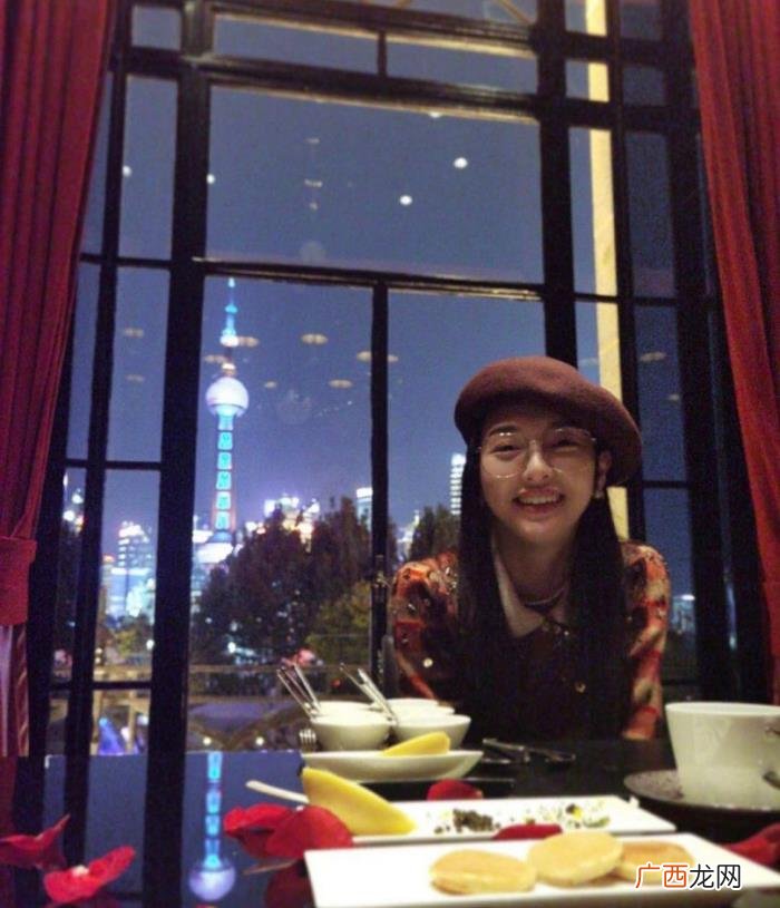 唐嫣和罗晋结婚了没有，唐嫣晒近照庆与罗晋结婚两周年