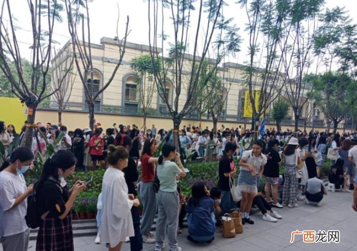 王俊凯有多少人喜欢他，21岁王俊凯人气有多高