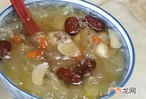 银耳红枣汤的做法及功效有哪些！