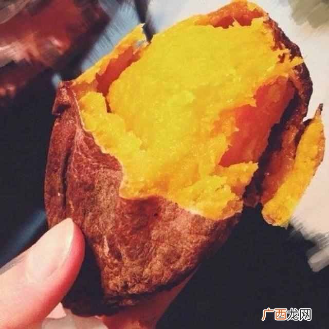 微波炉烤红薯需要多久,微波炉烤红薯要锡箔纸