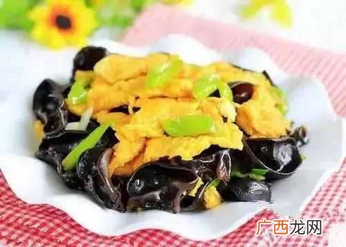 红烧排骨的做法步骤有哪些，红烧排骨最简单的