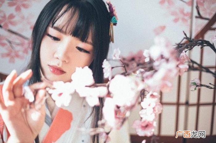 美到窒息的古风句子 关于古风的唯美句子