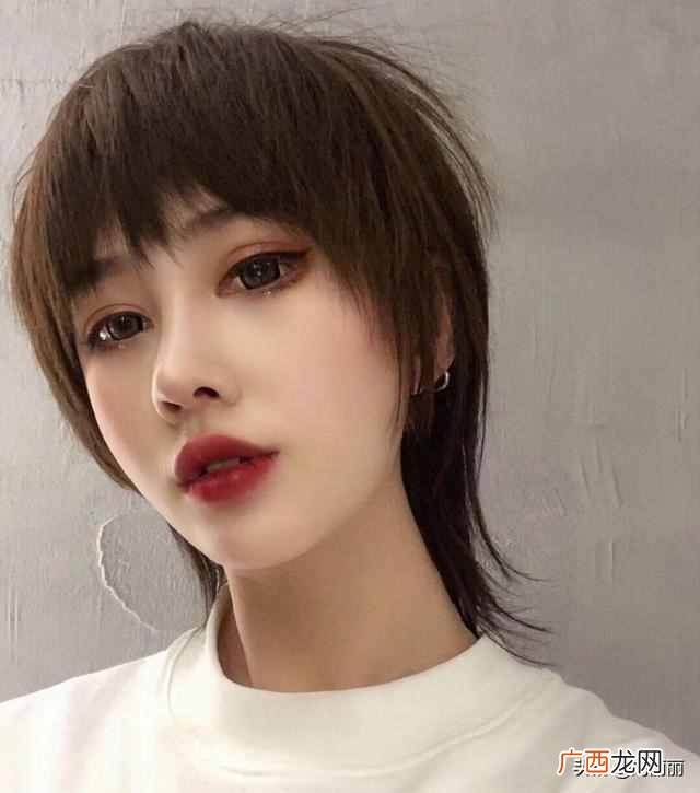 今年流行什么发型？最新流行发型15款