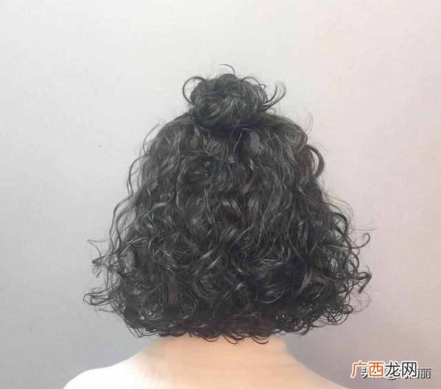 今年流行什么发型？最新流行发型15款