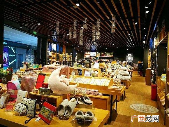 开文具店一年收入状况 晨光文具店加盟费用