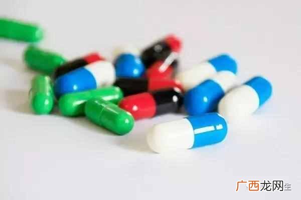 胆囊炎的症状及治疗方案有哪些！
