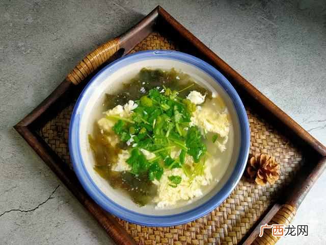 早餐店的紫菜鸡蛋汤为什么好喝？食材的下锅顺序是关键