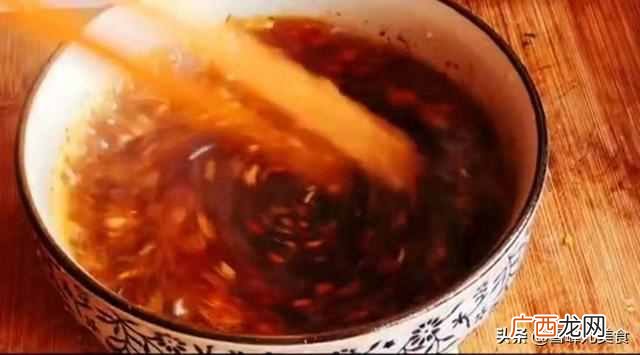 重庆小面在家做原来这么简单，把配料和做法告诉你