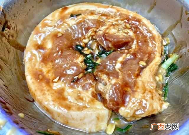 入口即化的叉烧肉！谁能想到电饭锅也能做