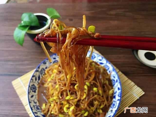 黄豆芽炒粉条的家常做法有哪些！