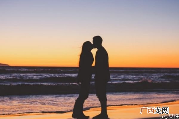 男生初恋结婚会更幸福吗男生对初恋会有多认真