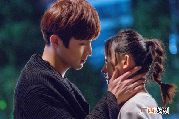 约会女生不爱说话代表什么约会女生不说话是什么意思