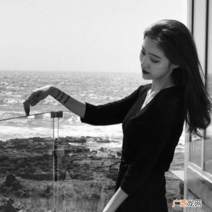 伤感失望自嘲的句子 自嘲心酸句子