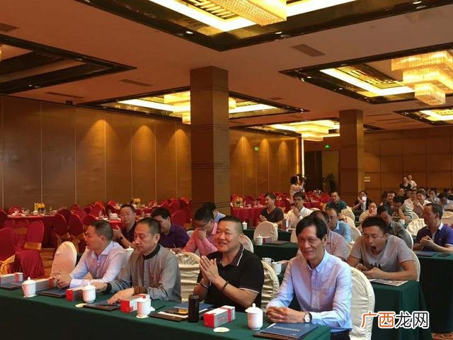 全自动服装生产线设备,开个厂子需要多少钱