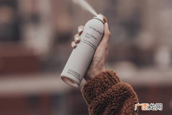 living proof丰盈喷雾好用吗及使用方法