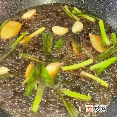 手把手教你做糖醋带鱼 糖醋带鱼的简单做法
