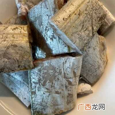 手把手教你做糖醋带鱼 糖醋带鱼的简单做法