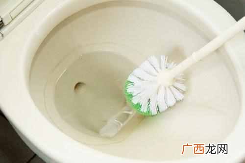 常见的2个故障和解决方法 坐便器冲水没有劲怎么办