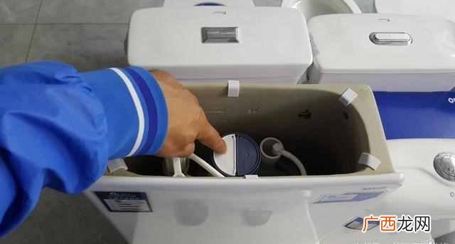 常见的2个故障和解决方法 坐便器冲水没有劲怎么办