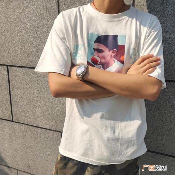 男人可以没钱没车没房 男人可以不帅可以没钱但一定要骚