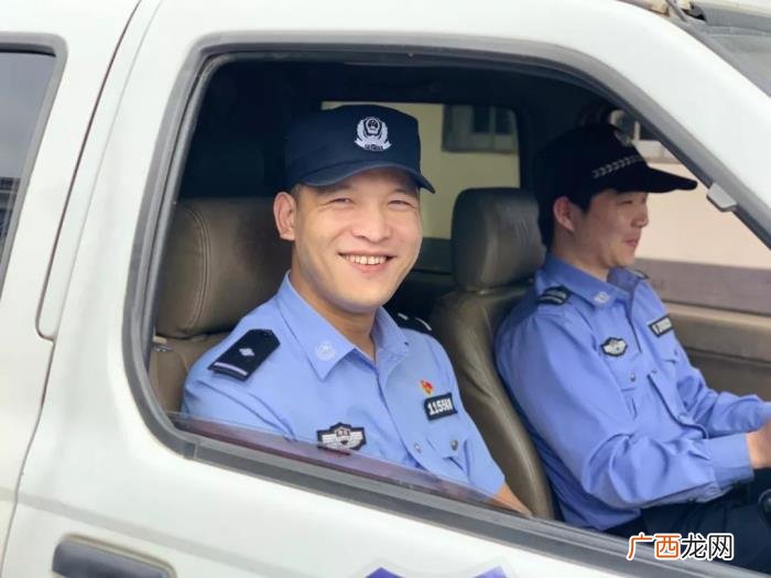 看不见你的笑要我怎么睡得着~ 看不见你的笑我怎么睡得着