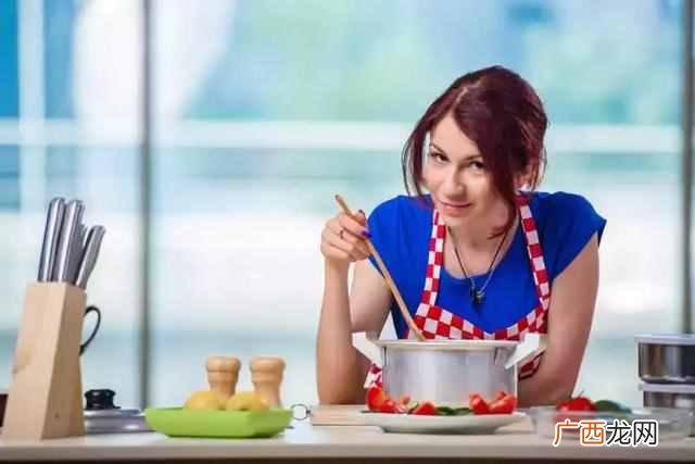 delicious怎么拼，delicious的正确读音与短语搭配方法介绍