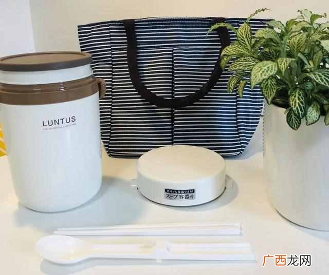 保温饭盒什么牌子好？颜值高又保温的小姐姐一