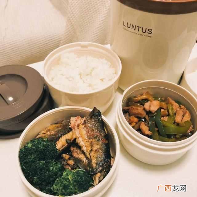 保温饭盒什么牌子好？颜值高又保温的小姐姐一