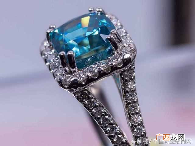 锆石是什么材质？和砖石又什么区别