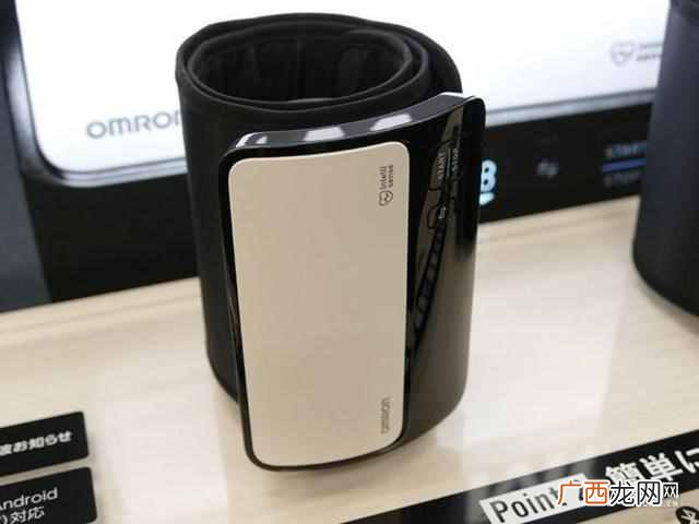 推荐 欧姆龙血压计送父母这款最合适了