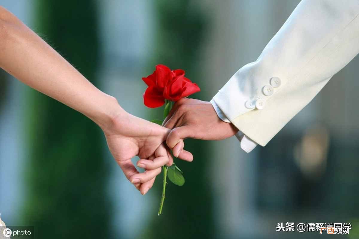 生来富贵的手相解析 教你如何看手相解命运