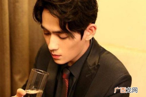 女生找男生复合的几率高吗女生要主动找男生复合吗
